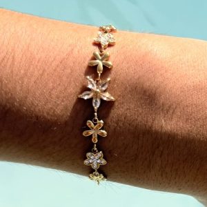 Alternative view of Bracelet Star